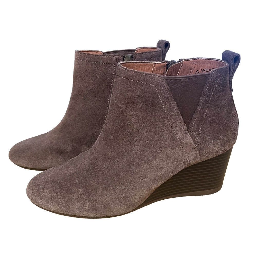Vionic Paloma Women’s Gray Suede Wedge Sz 7.5 Water Resistant Ankle Boots EUC